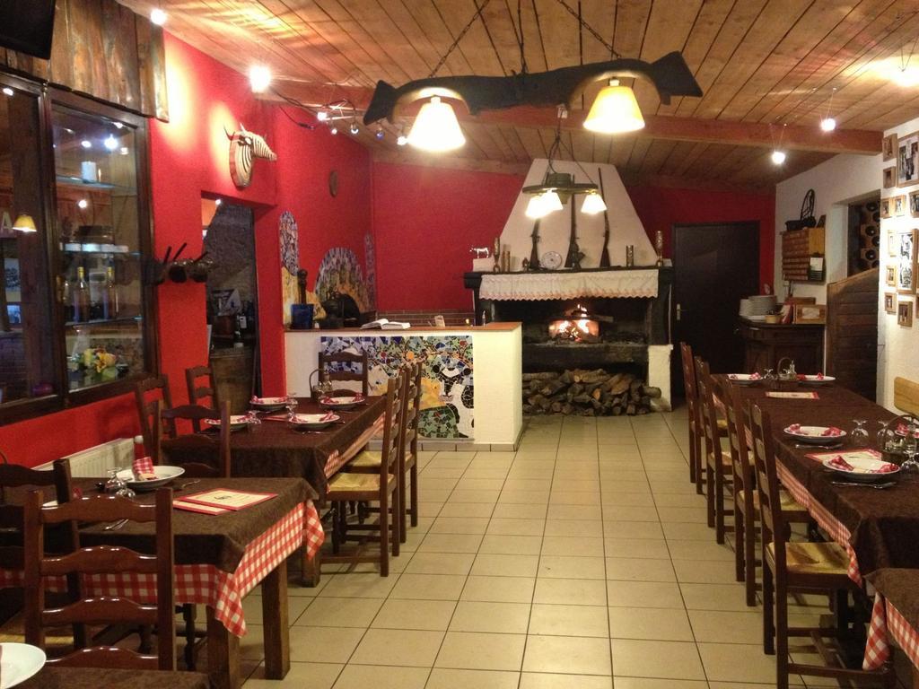 Auberge Champetre Boulogne-sur-Gesse Exterior photo